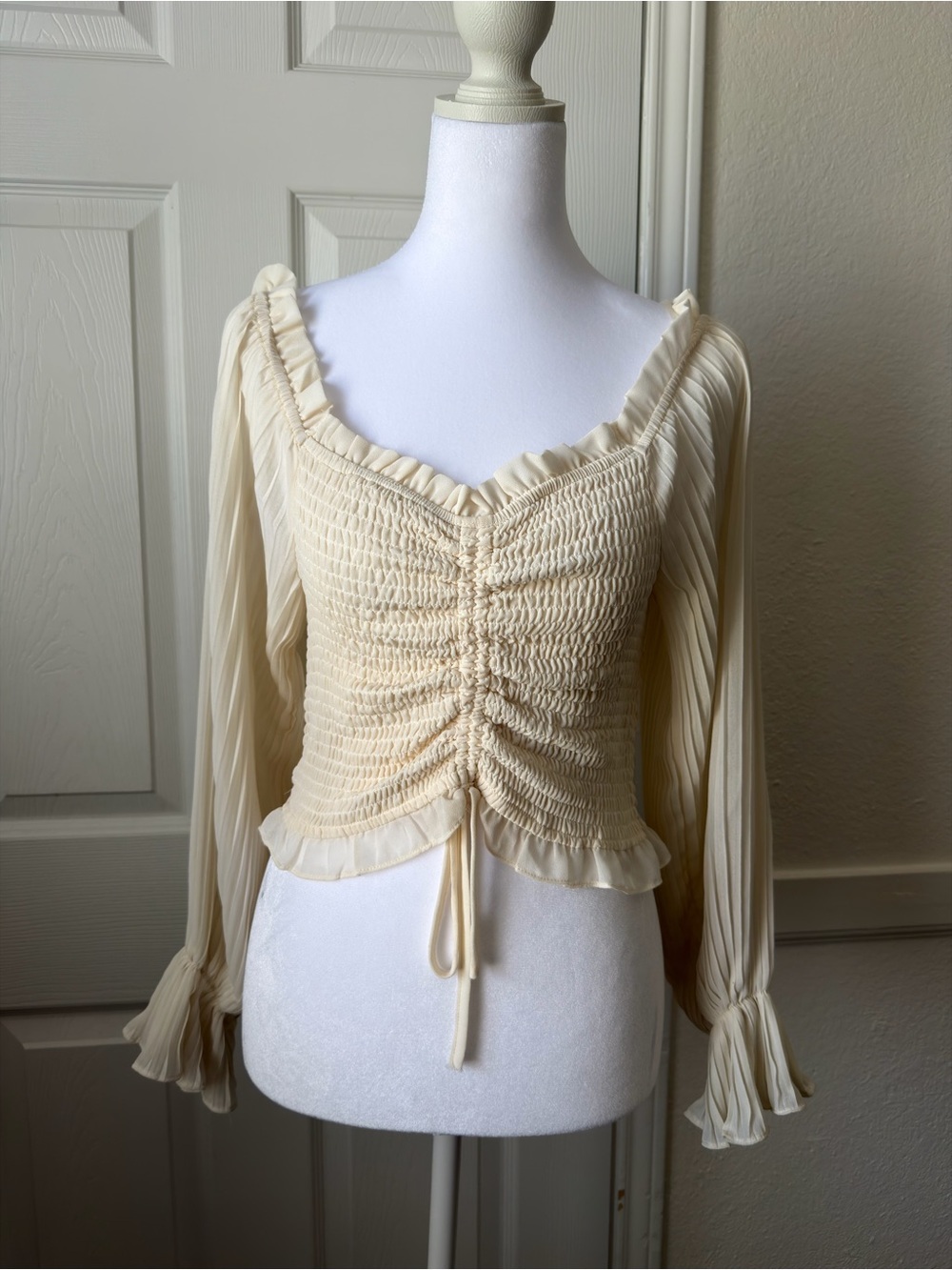 She & Sky Off The Shoulder Smocked Crop Top | Smocked Top | Med